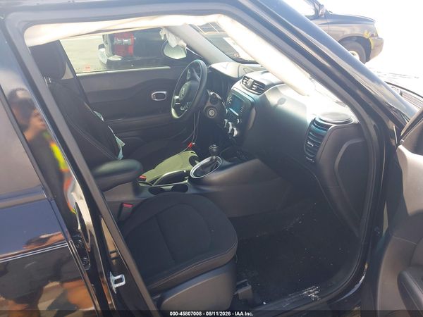 2019 KIA SOUL Base