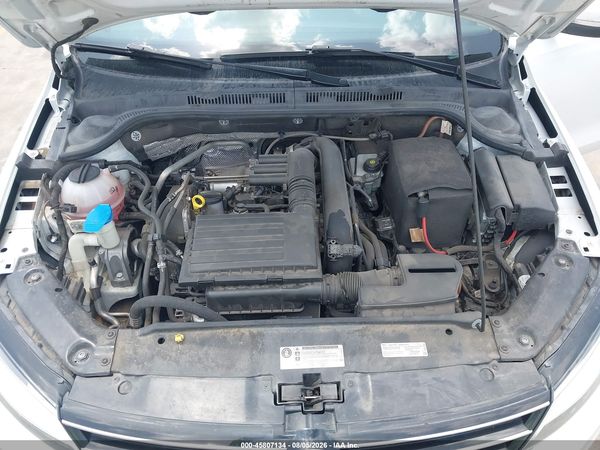2017 VOLKSWAGEN JETTA 1.4T SE — I10