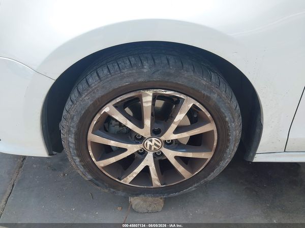 2017 VOLKSWAGEN JETTA 1.4T SE — I152