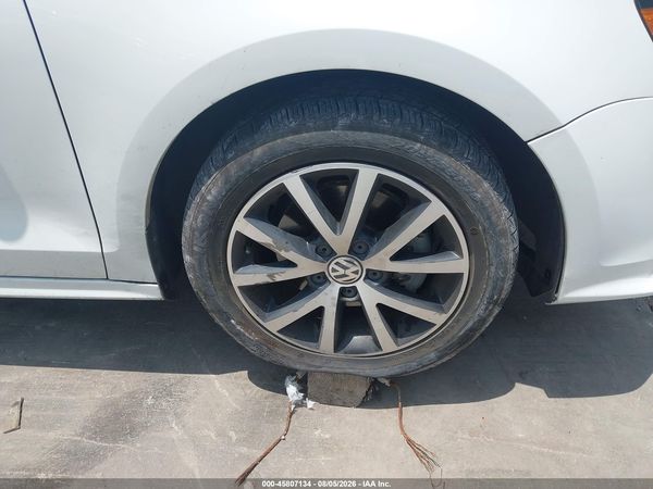 2017 VOLKSWAGEN JETTA 1.4T SE — I153