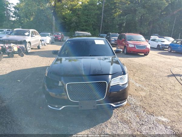 2018 CHRYSLER 300 LIMITED