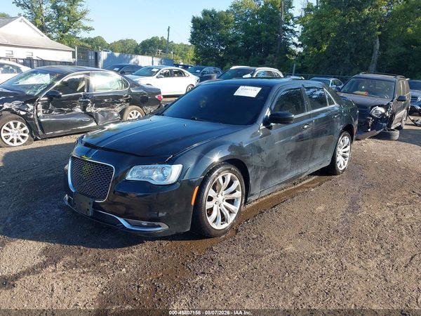 2018 CHRYSLER 300 LIMITED