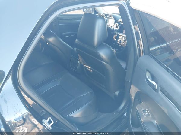 2018 CHRYSLER 300 LIMITED