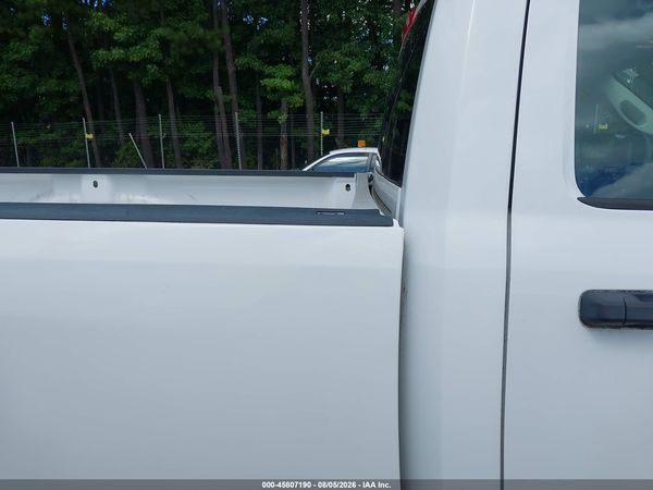 2017 RAM 1500 TRADESMAN  4X2 8' BOX