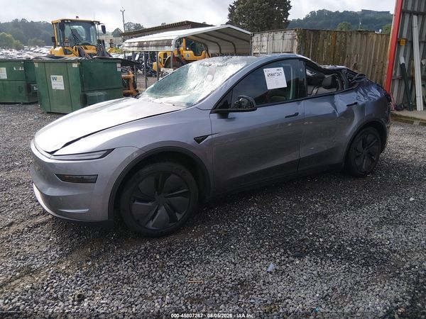 2026 TESLA MODEL Y