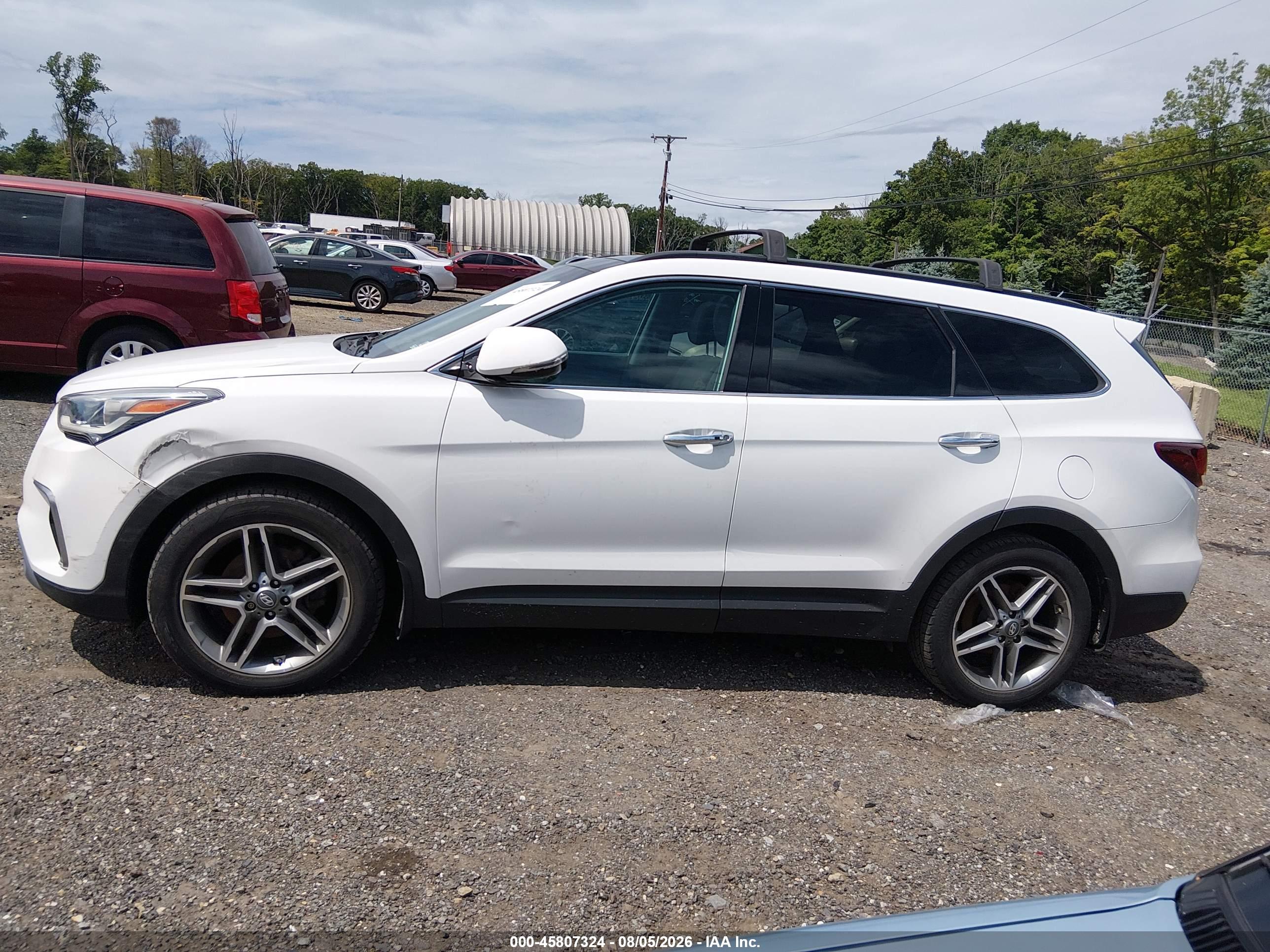 2017 HYUNDAI SANTA FE SE ULTIMATE