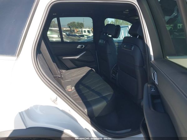 2024 BMW X5 XDRIVE40I