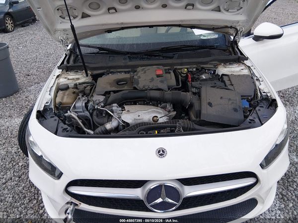 2019 MERCEDES-BENZ A 220 A220