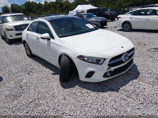 2019 MERCEDES-BENZ A 220 A220