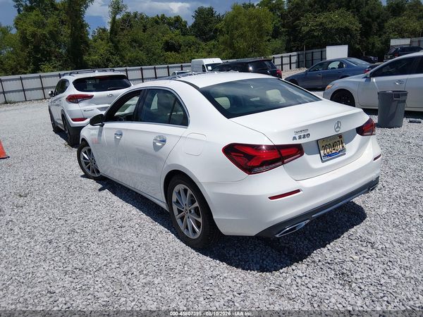 2019 MERCEDES-BENZ A 220 A220