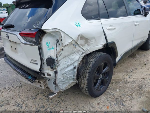 2019 TOYOTA RAV4 HYBRID XSE