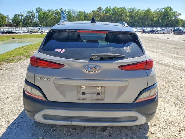 2022 HYUNDAI KONA