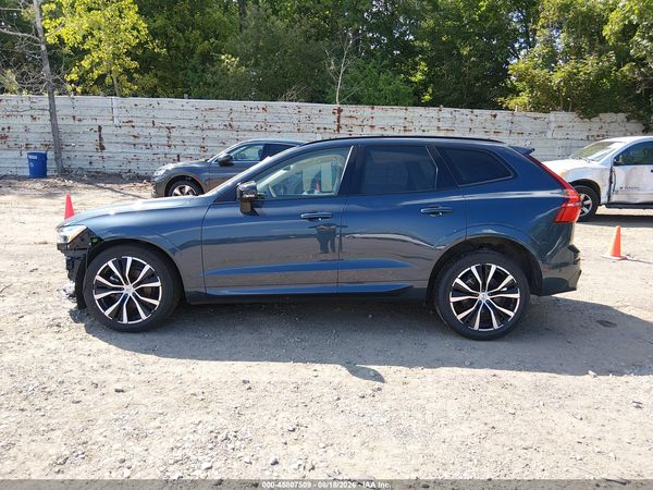 2025 VOLVO XC60 B5 PLUS