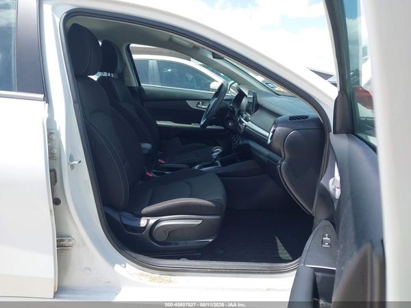 2024 KIA FORTE LX