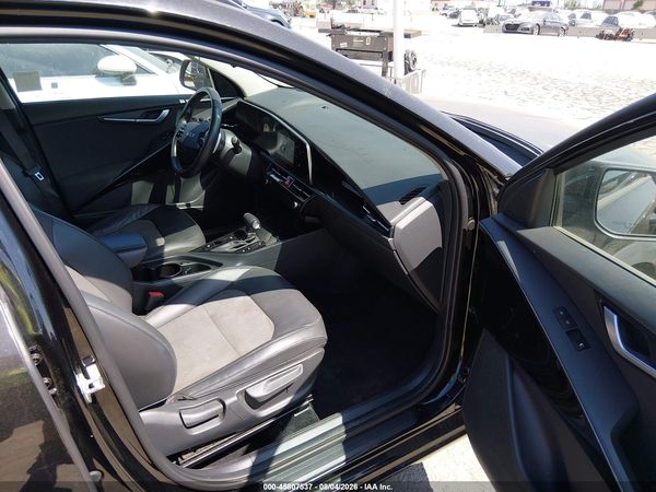 2023 KIA NIRO EX