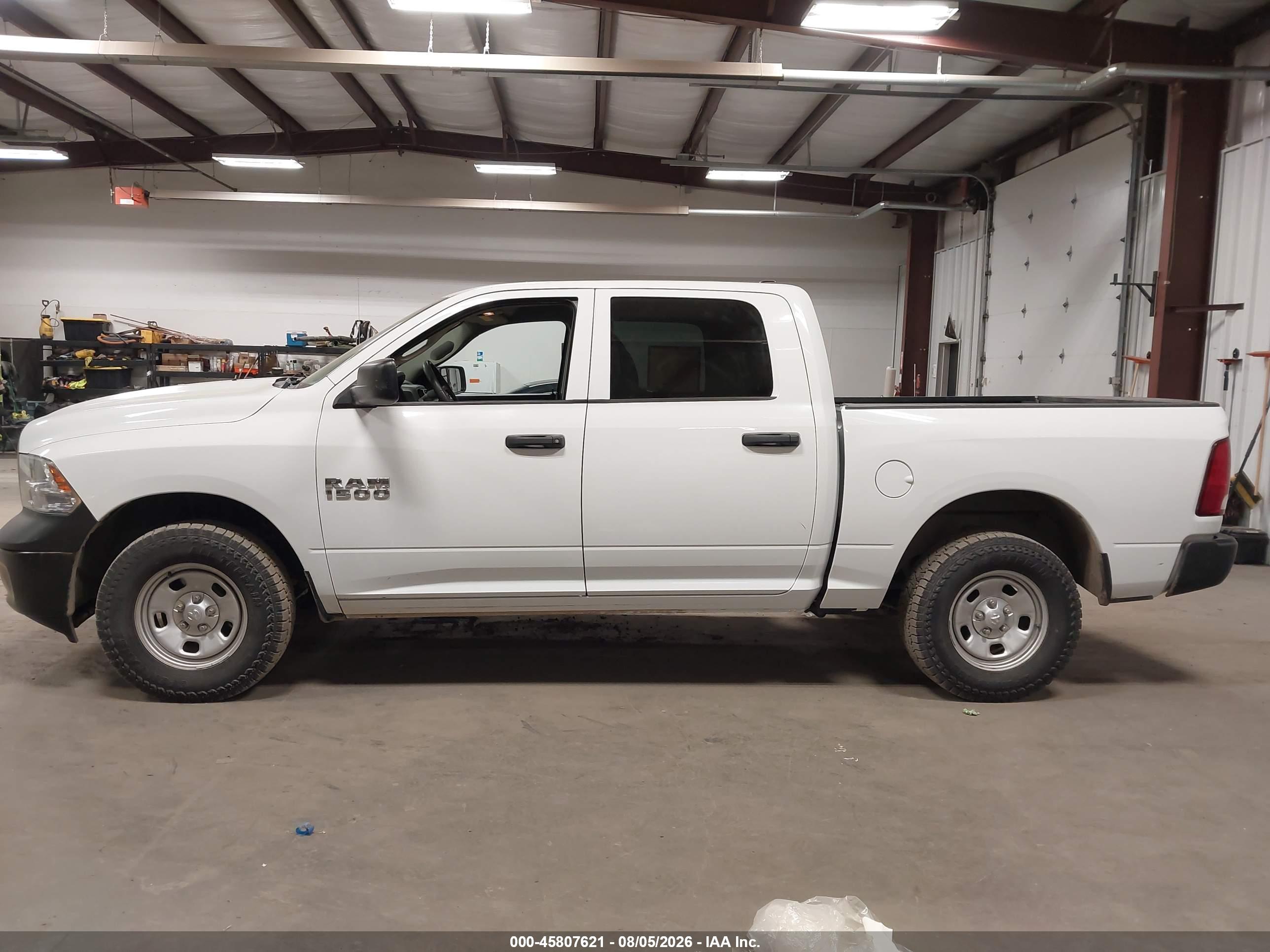 2018 RAM 1500 TRADESMAN  4X4 5'7 BOX