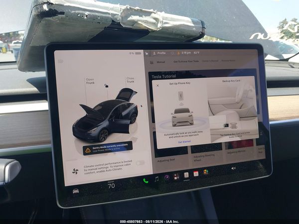 2025 TESLA MODEL Y