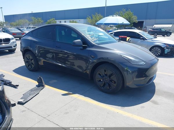 2025 TESLA MODEL Y