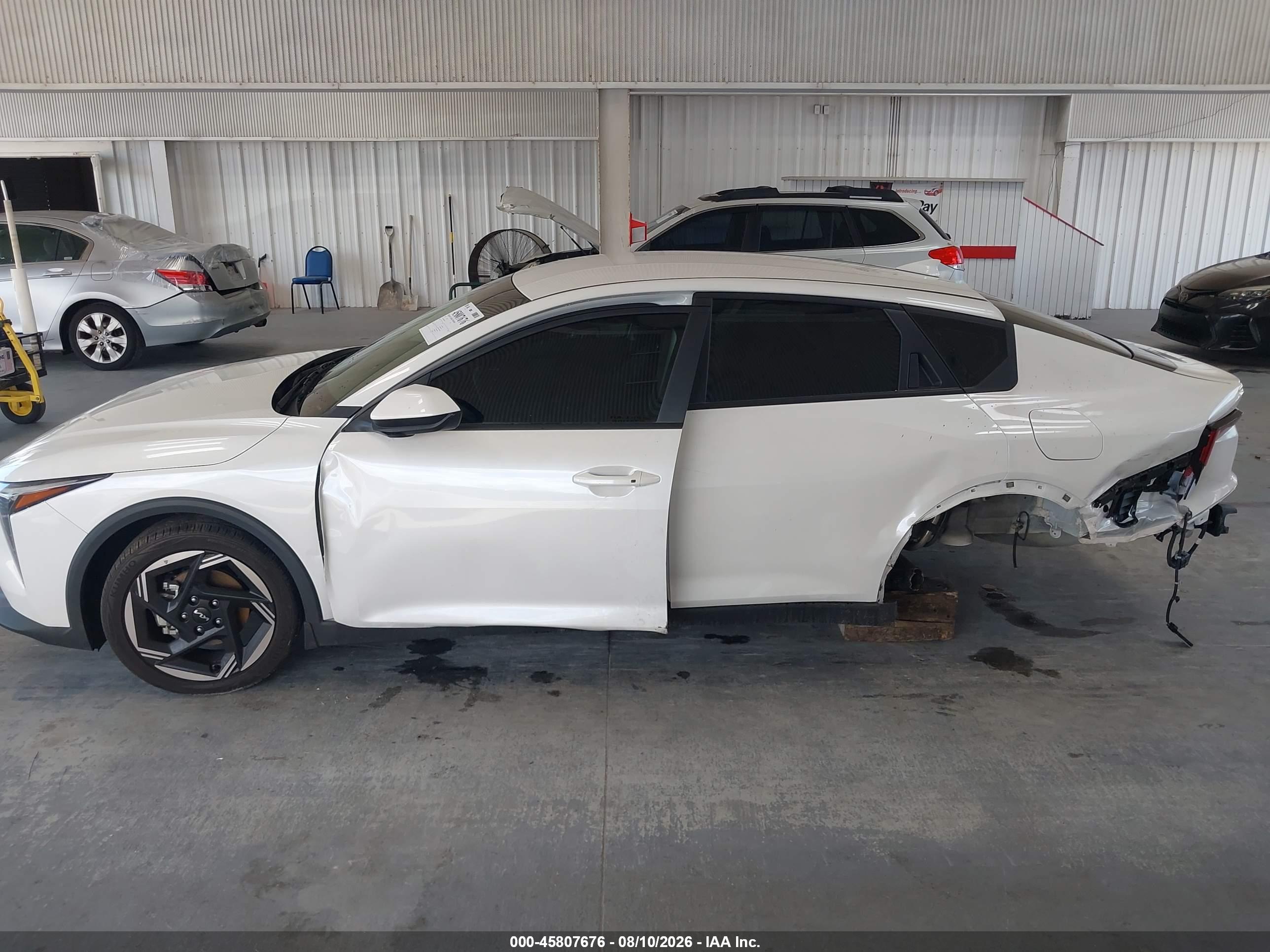 2025 KIA K4 EX