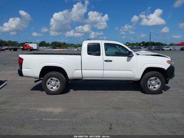 2022 TOYOTA TACOMA SR