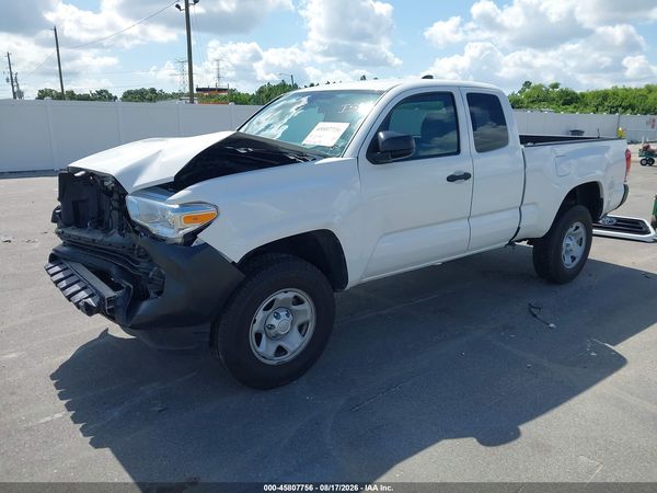 2022 TOYOTA TACOMA SR