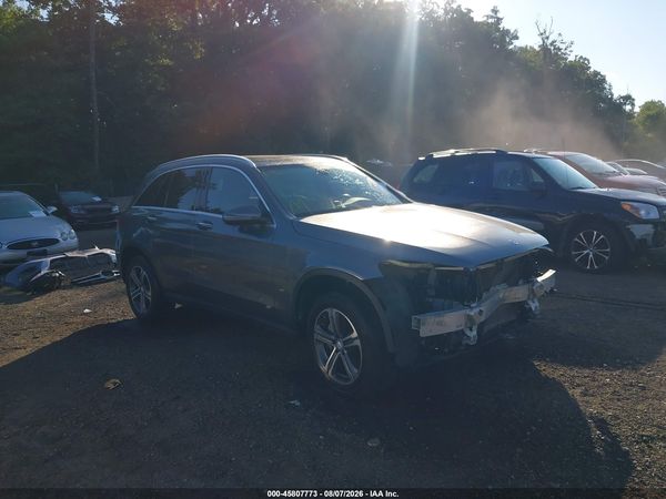 2017 MERCEDES-BENZ GLC 300 4MATIC