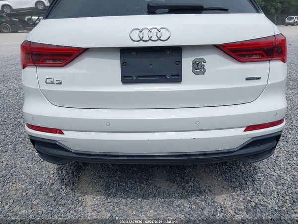 2022 AUDI Q3