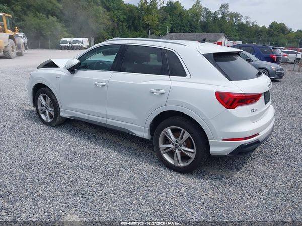 2022 AUDI Q3