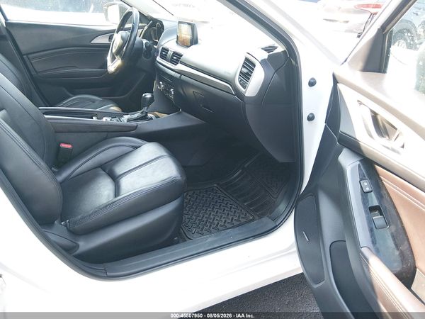 2017 MAZDA MAZDA3 TOURING