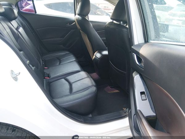 2017 MAZDA MAZDA3 TOURING