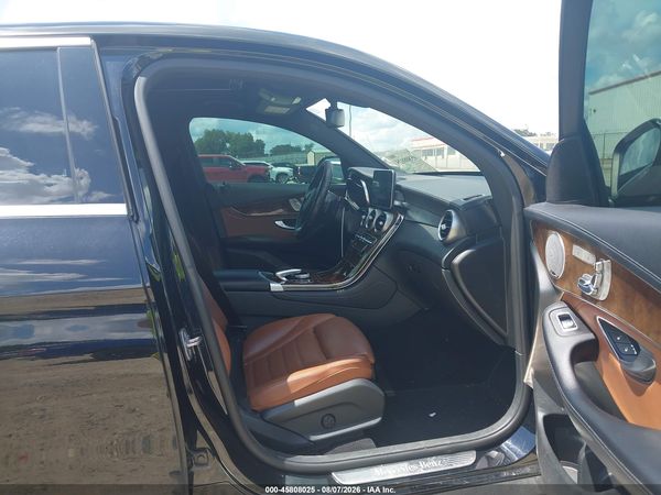 2017 MERCEDES-BENZ GLC 300 COUPE 4MATIC