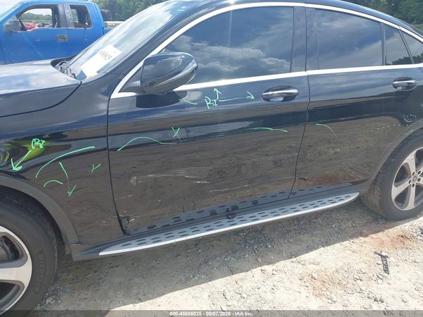 2017 MERCEDES-BENZ GLC 300 COUPE 4MATIC