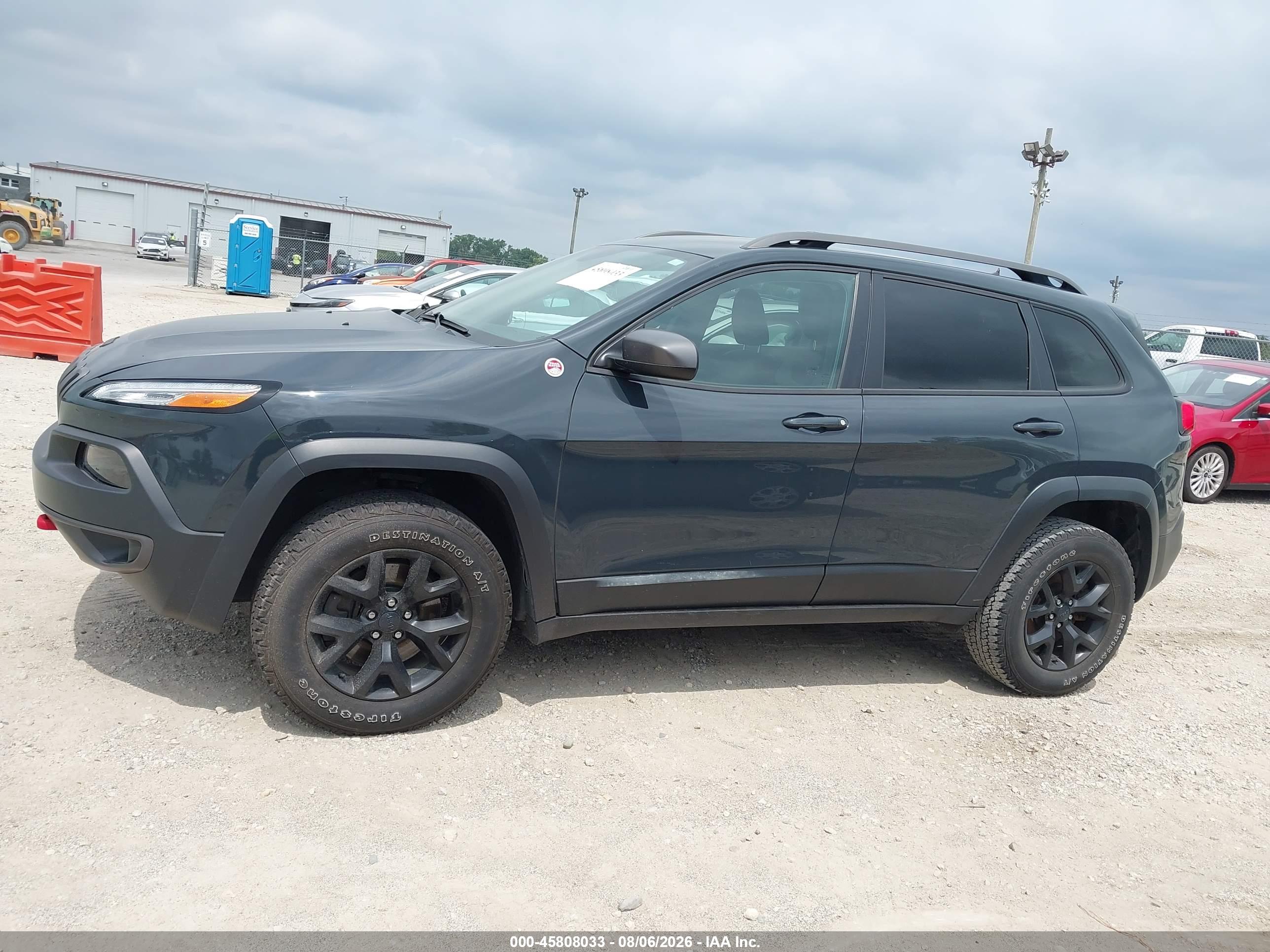 2017 JEEP CHEROKEE TRAILHAWK