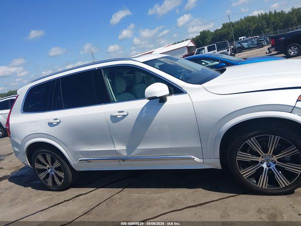 2021 VOLVO XC90