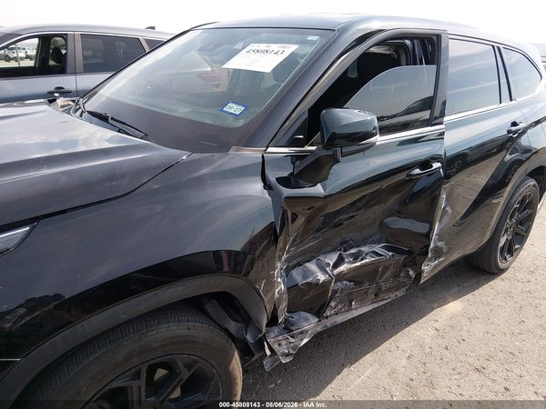 2022 TOYOTA HIGHLANDER L