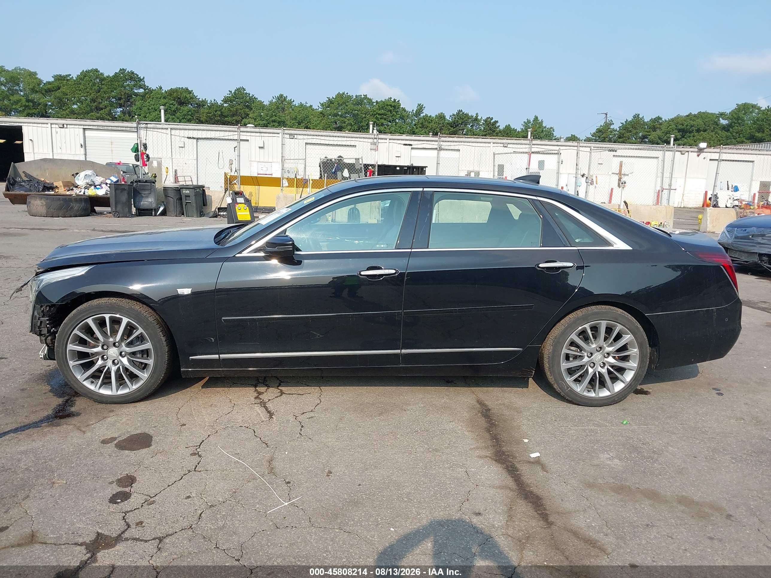 2017 CADILLAC CT6 LUXURY