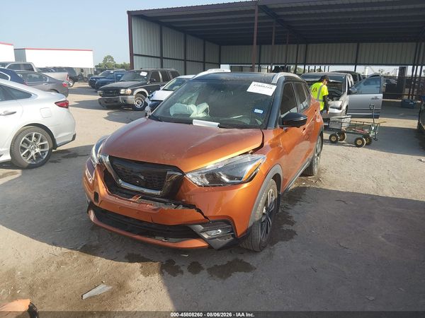 2018 NISSAN KICKS — I2
