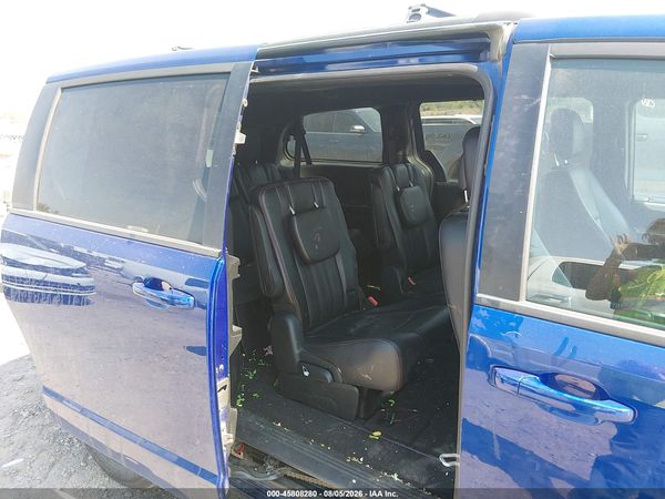 2019 DODGE GRAND CARAVAN GT — I8