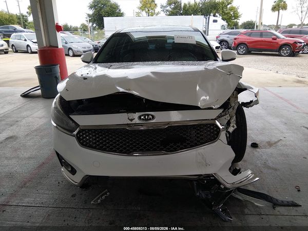 2017 KIA CADENZA PREMIUM