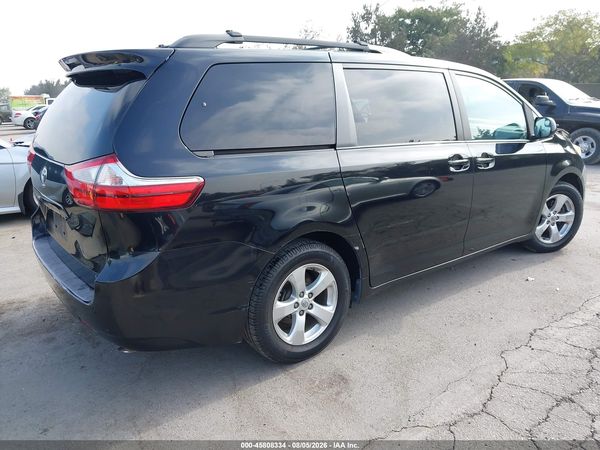 2016 TOYOTA SIENNA LE 8 PASSENGER