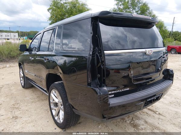 2016 CADILLAC ESCALADE PREMIUM COLLECTION