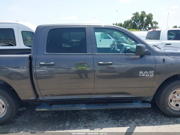 2020 RAM 1500 CLASSIC TRADESMAN  4X4 5'7 BOX