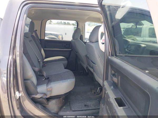 2020 RAM 1500 CLASSIC TRADESMAN  4X4 5'7 BOX