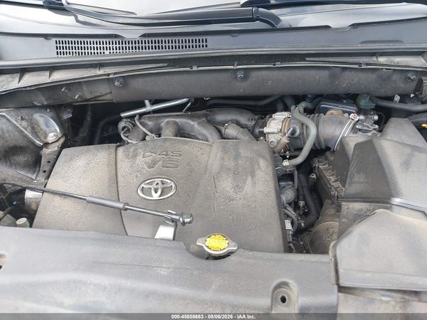 2017 TOYOTA HIGHLANDER XLE