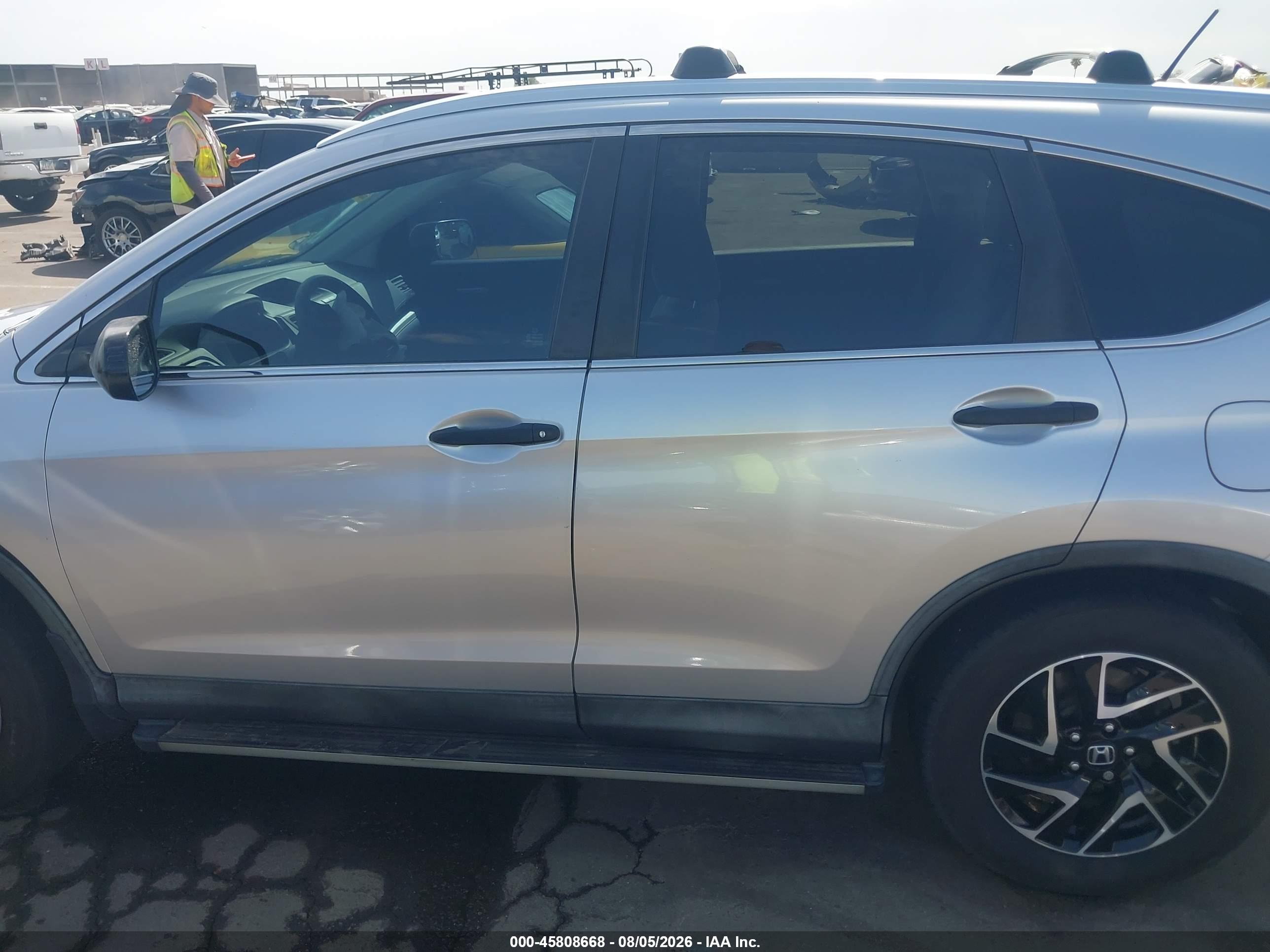 2016 HONDA CR-V SE