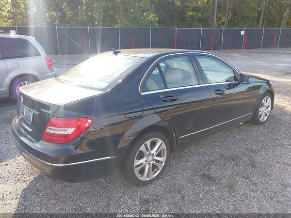 2013 MERCEDES-BENZ C 300 LUXURY 4MATIC
