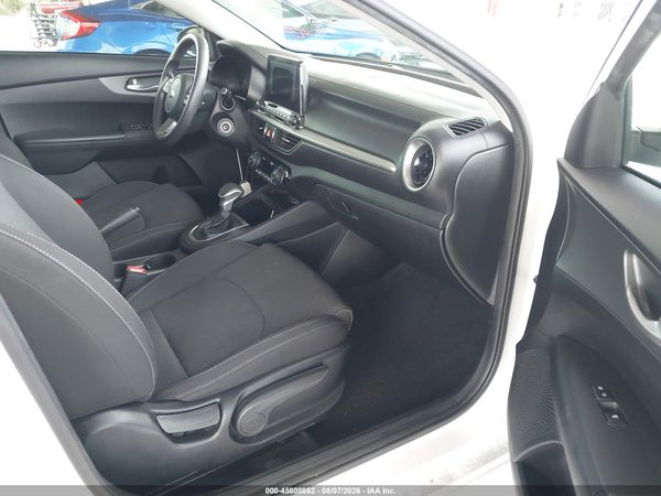 2019 KIA FORTE LXS