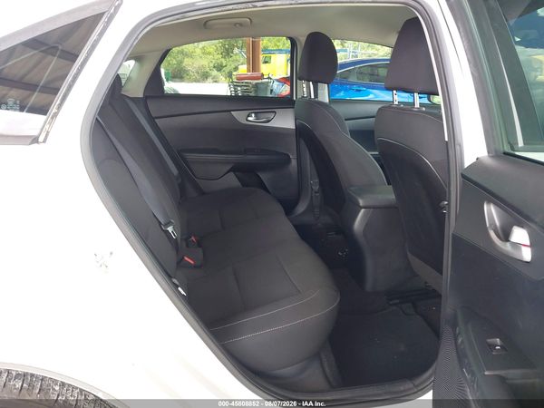 2019 KIA FORTE LXS