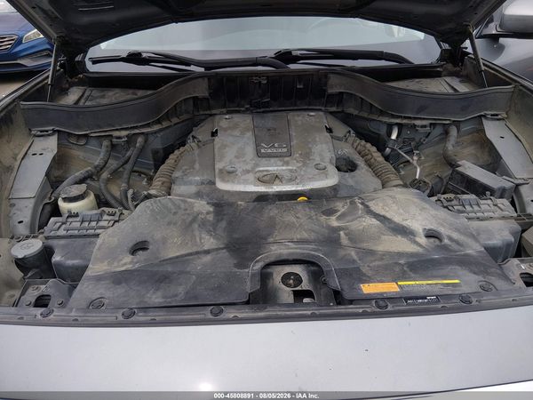 2016 INFINITI QX70