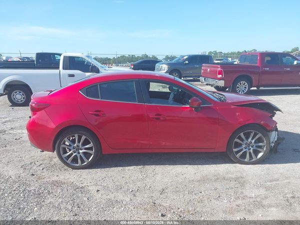 2018 MAZDA MAZDA3 TOURING